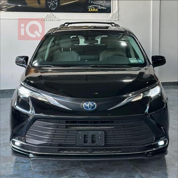 تويوتا سيينا 2023 للبيع في العراق - دهوك